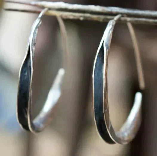 Boldiva| Circle Hoop Earrings