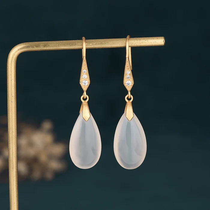 Avery | Radiant Moonstone Earrings
